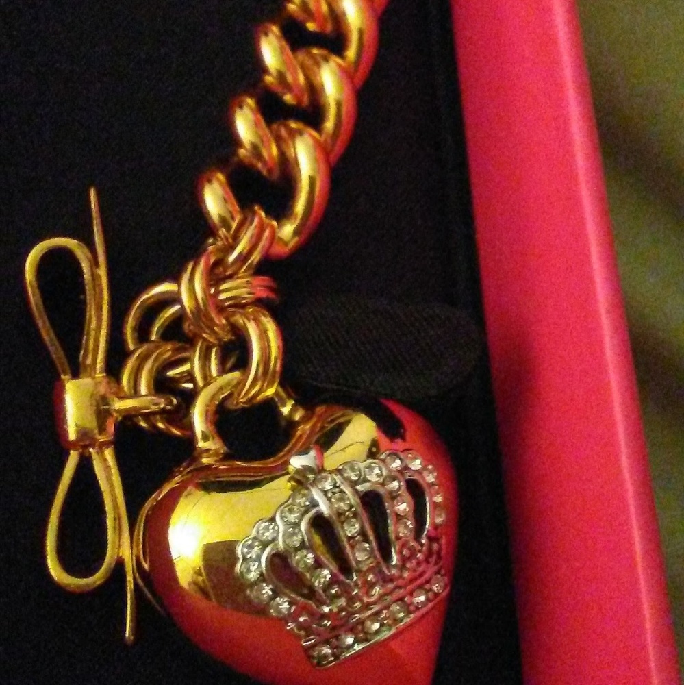 Juicy Culture bracelet